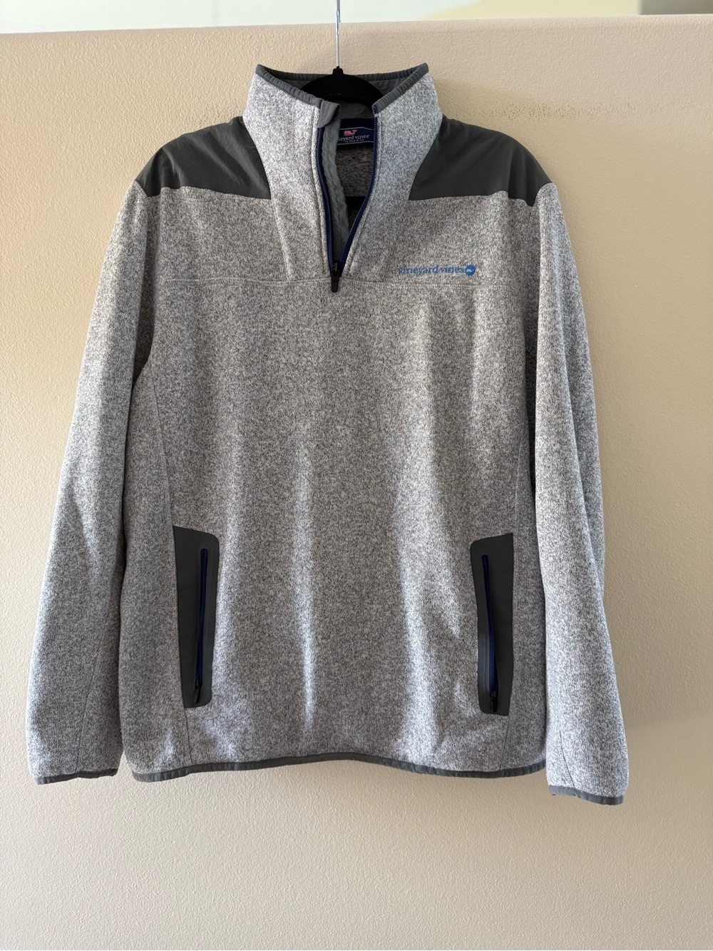Vineyard Vines Men’s Fleece Gray Heather Quarter-Zip Pullover